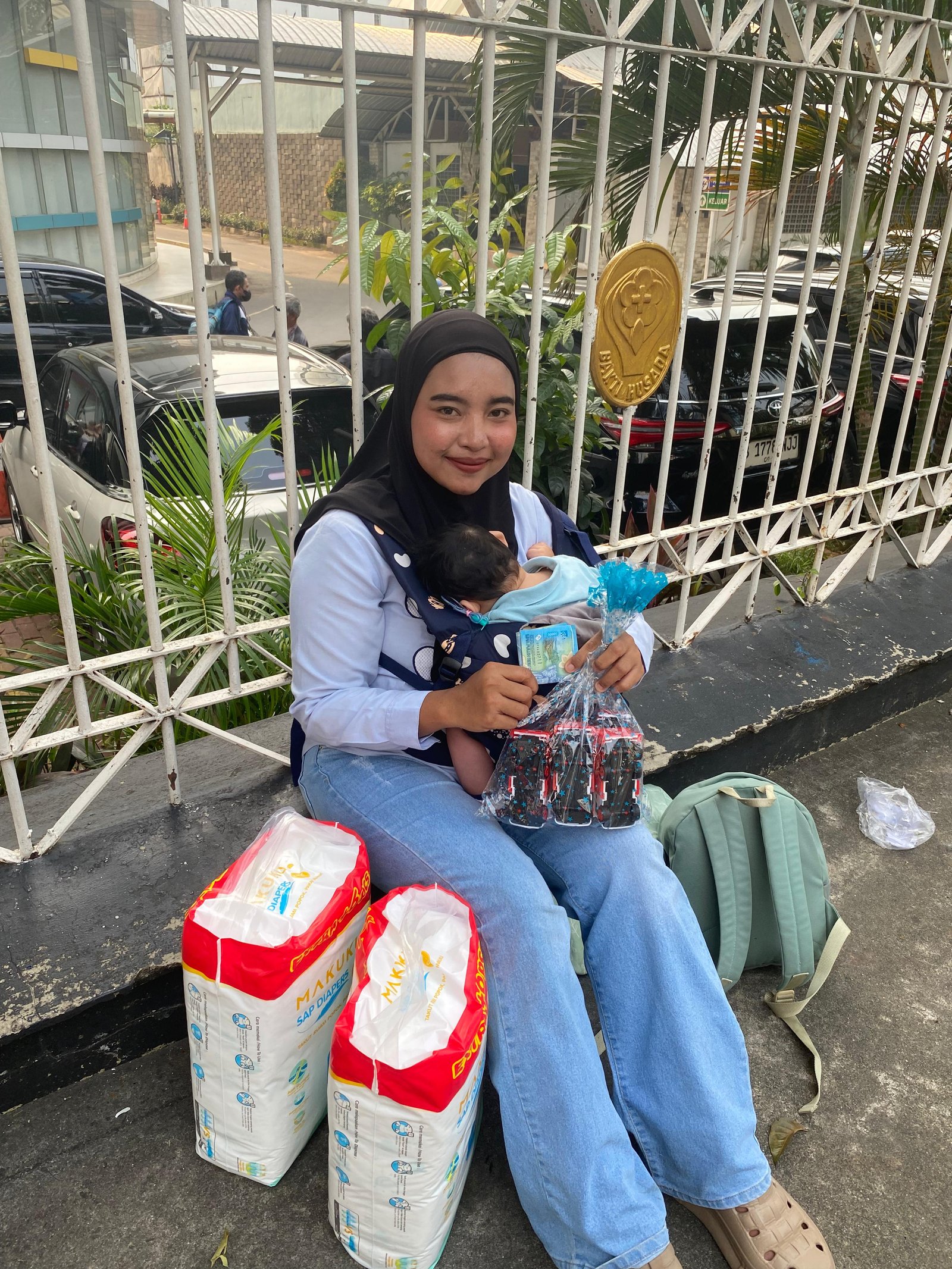 Mendampingi Anak Menghadapi Pengobatan: Tips untuk Orang Tua